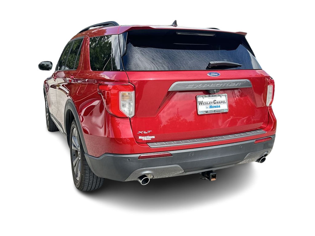 Thumbnail: 2021 Ford Explorer - 4