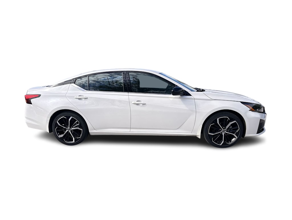 Thumbnail: 2024 Nissan Altima - 15