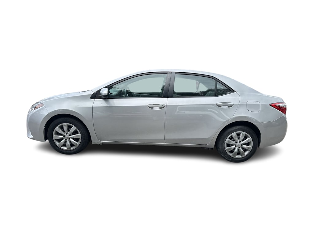 Thumbnail: 2015 Toyota Corolla - 3