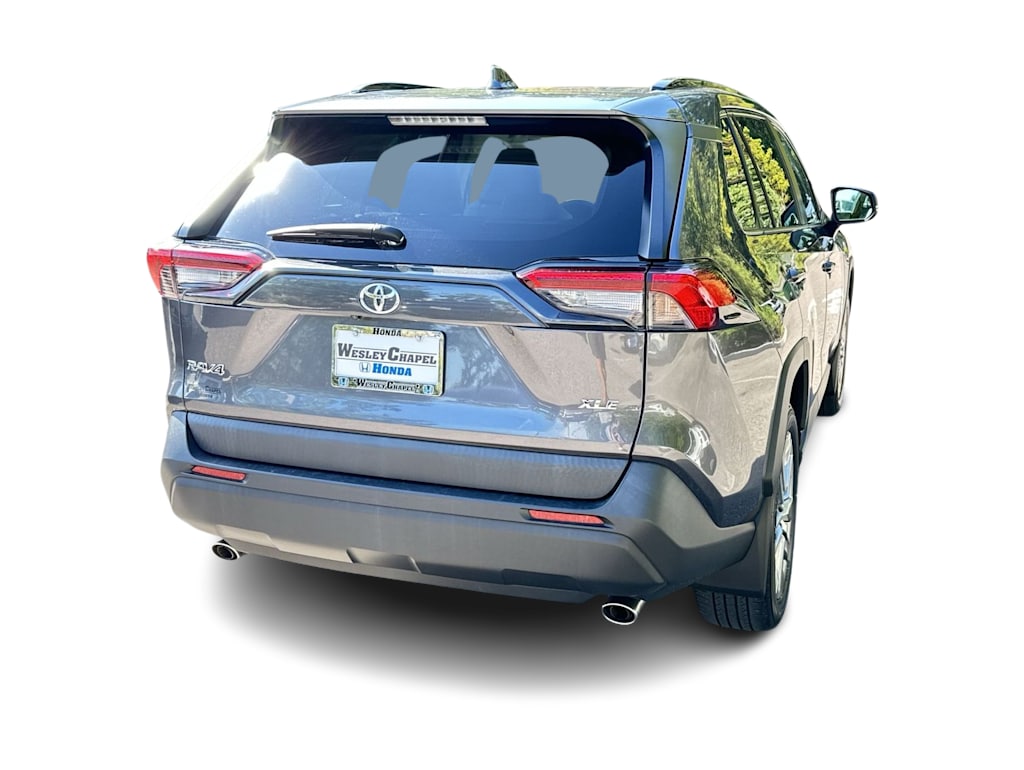 Thumbnail: 2024 Toyota RAV4 - 18