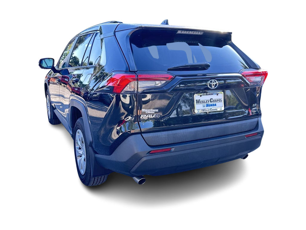 Thumbnail: 2021 Toyota RAV4 - 4