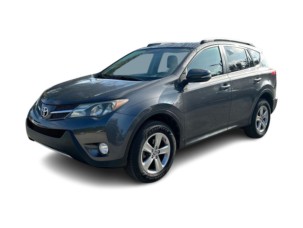 Used 2015 Toyota RAV4 XLE with VIN 2T3WFREV3FW229570 for sale in Medford, OR