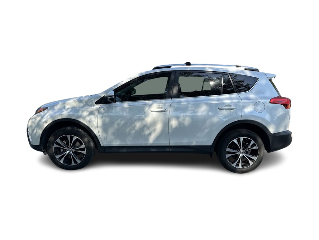 Thumbnail: 2015 Toyota RAV4 - 3