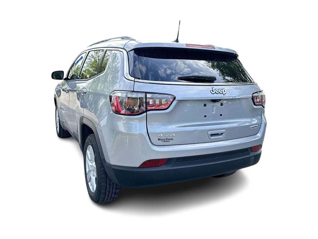 Thumbnail: 2022 Jeep Compass - 4