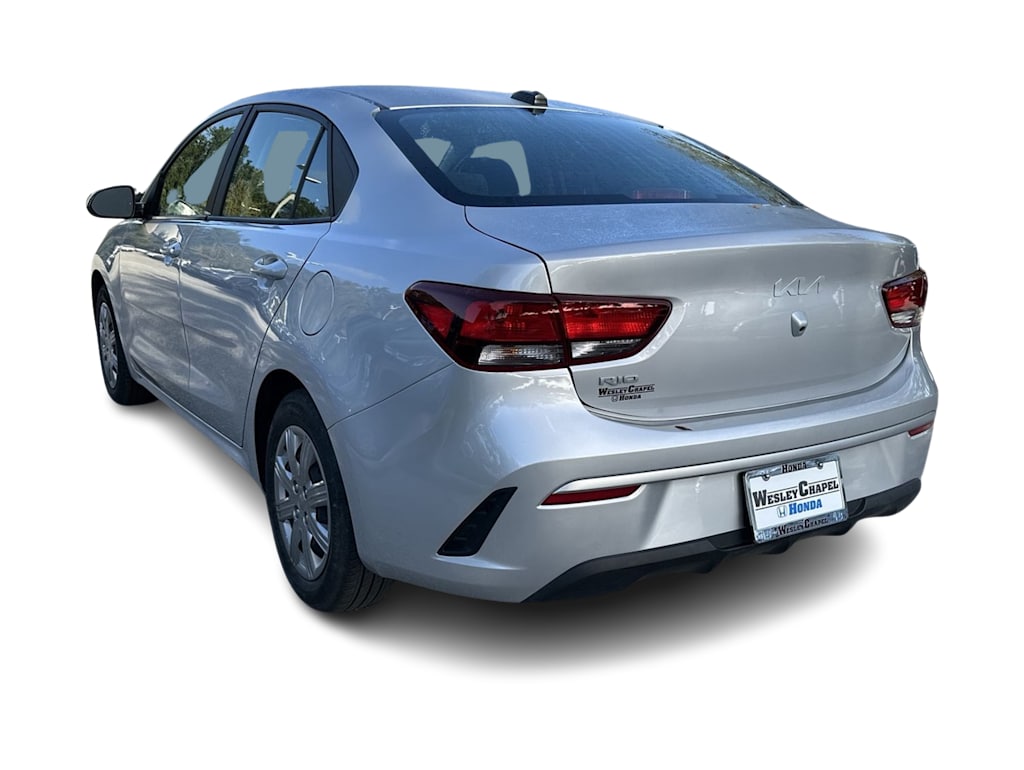 Thumbnail: 2022 Kia Rio - 4