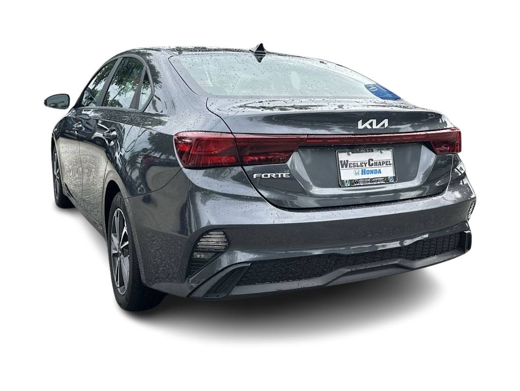 Thumbnail: 2024 Kia Forte - 14