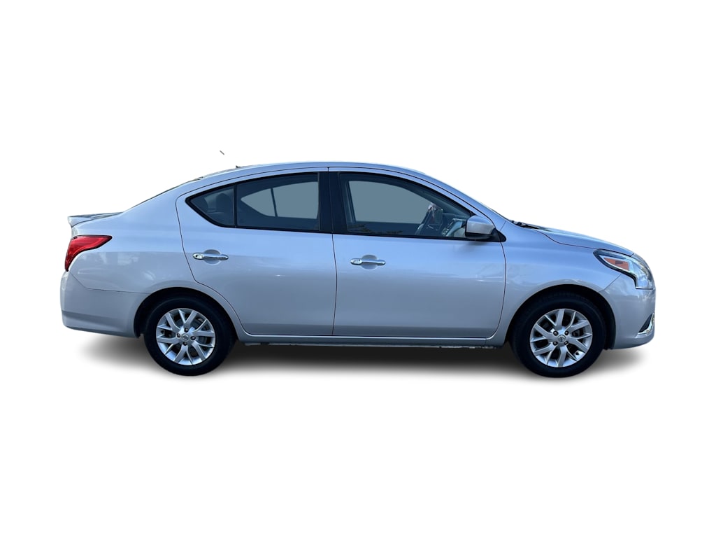 Thumbnail: 2018 Nissan Versa - 15
