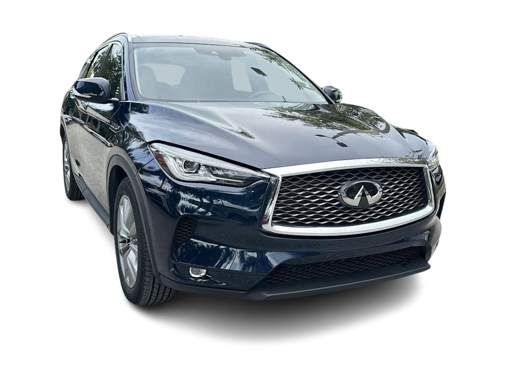 Thumbnail: 2021 INFINITI QX50 - 17