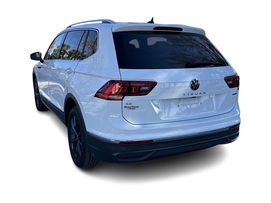 Thumbnail: 2024 Volkswagen Tiguan - 4