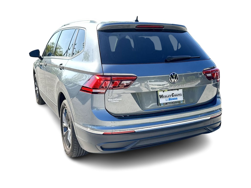 Thumbnail: 2024 Volkswagen Tiguan - 3