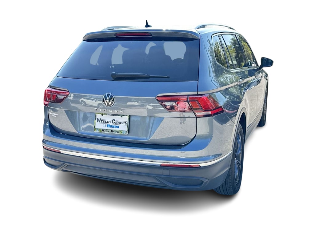 Thumbnail: 2024 Volkswagen Tiguan - 17