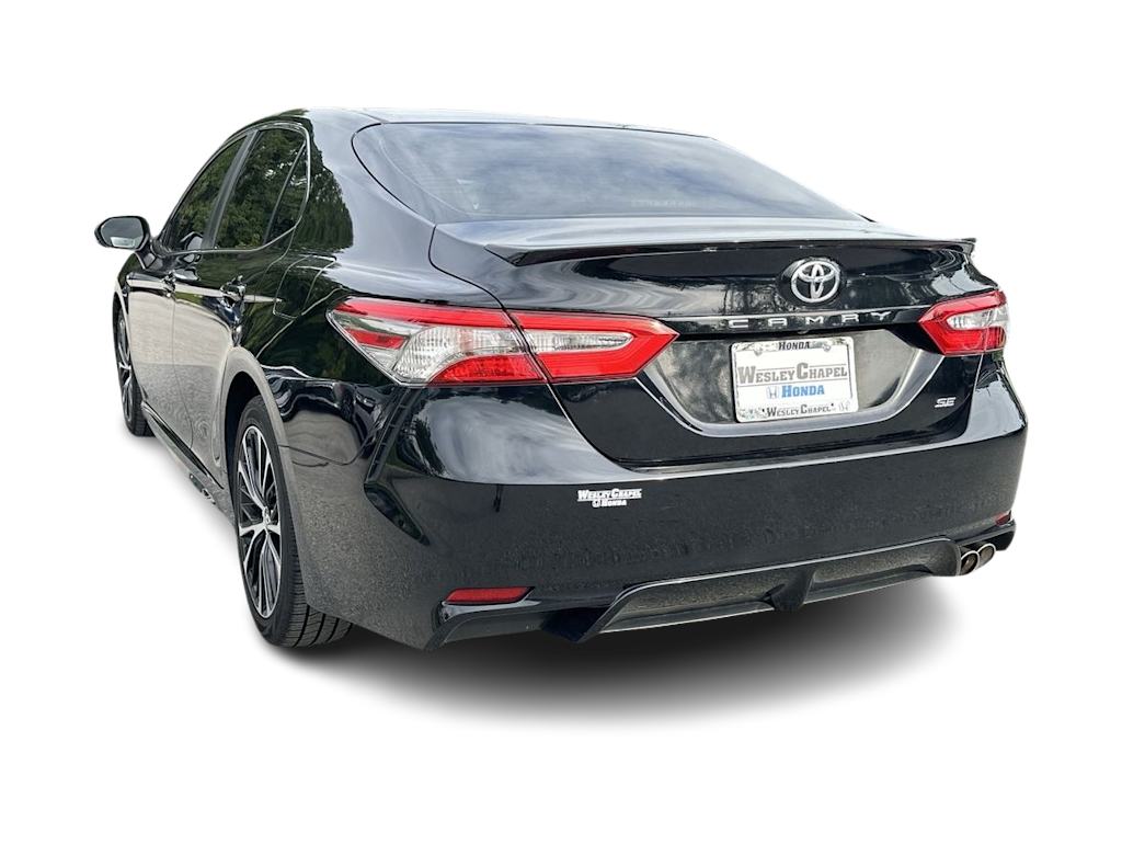 Thumbnail: 2018 Toyota Camry - 4