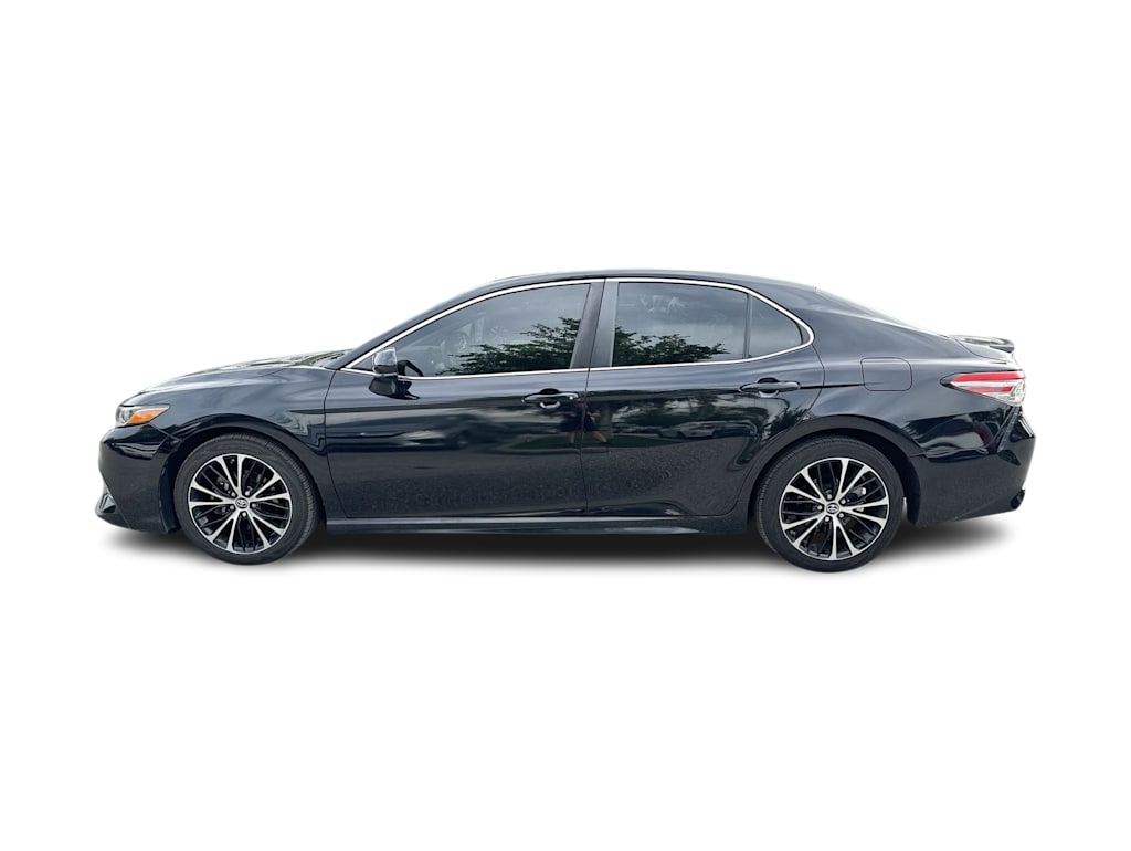 Thumbnail: 2018 Toyota Camry - 3