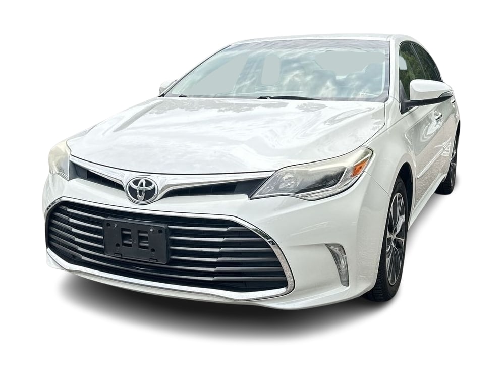Thumbnail: 2016 Toyota Avalon - 4