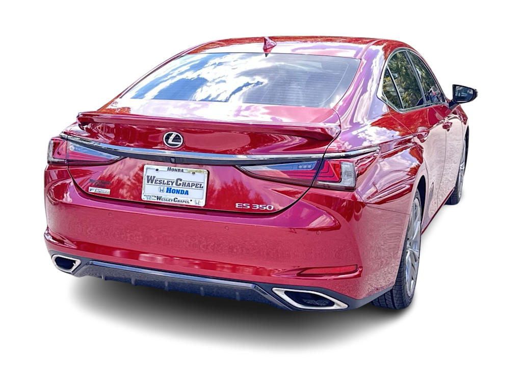 Thumbnail: 2019 Lexus ES - 17