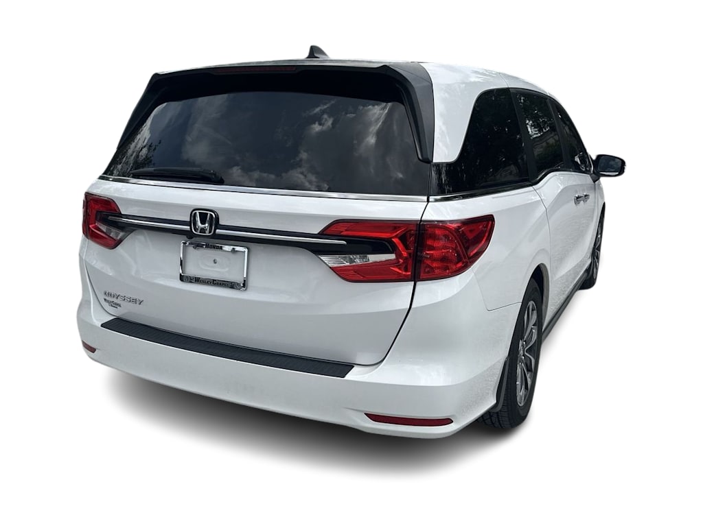 Thumbnail: 2023 Honda Odyssey - 16