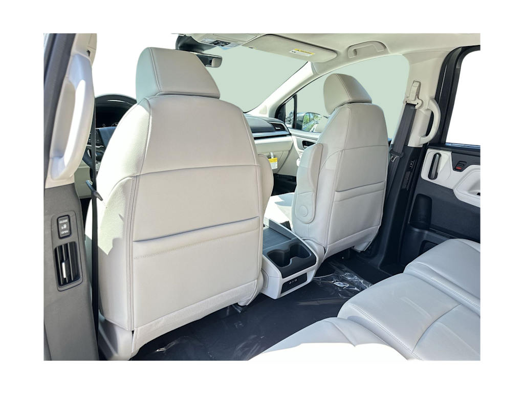 Thumbnail: 2026 Honda Odyssey - 20