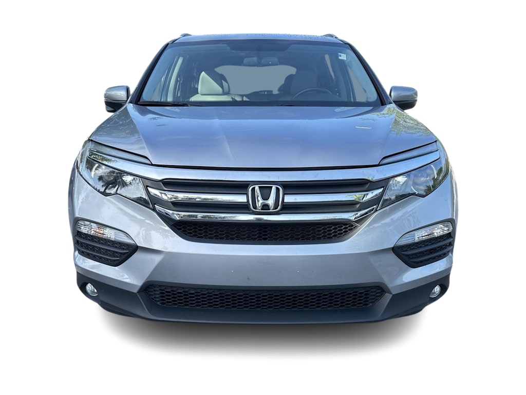 Thumbnail: 2017 Honda Pilot - 17