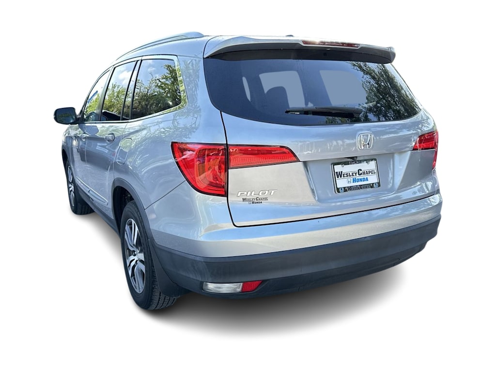 Thumbnail: 2017 Honda Pilot - 3