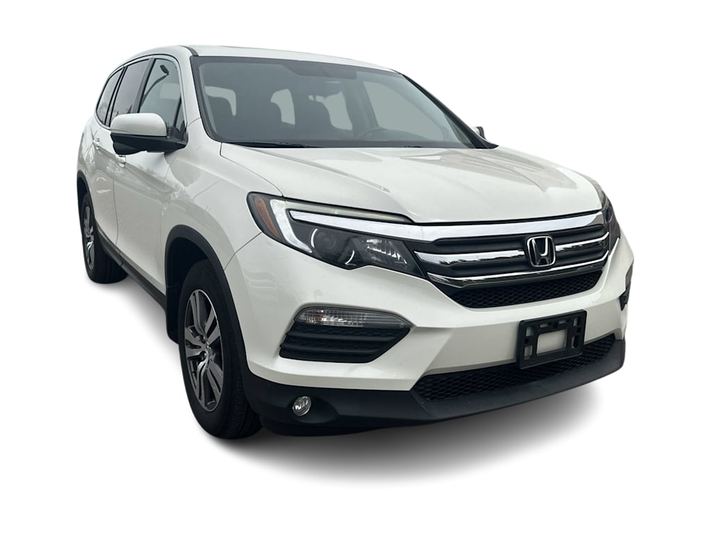 Thumbnail: 2018 Honda Pilot - 17