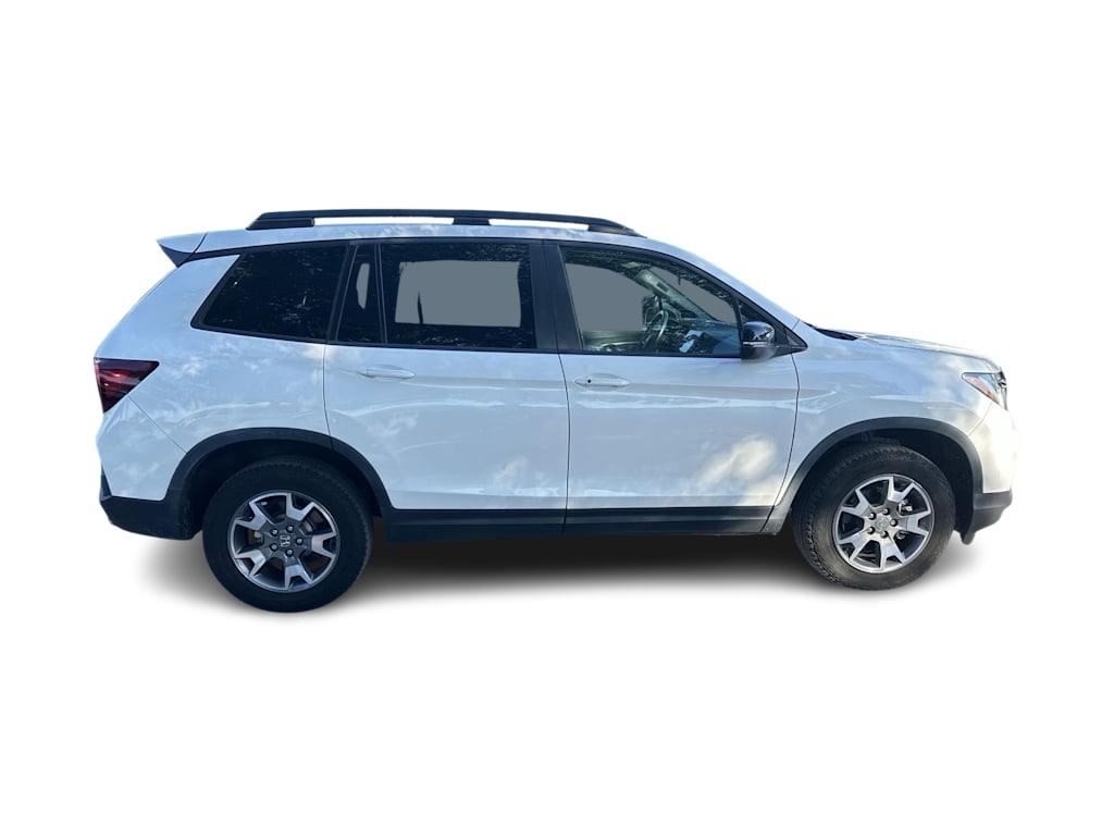 Thumbnail: 2023 Honda Passport - 16