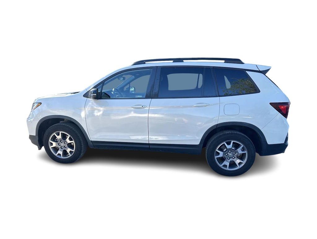 Thumbnail: 2023 Honda Passport - 3