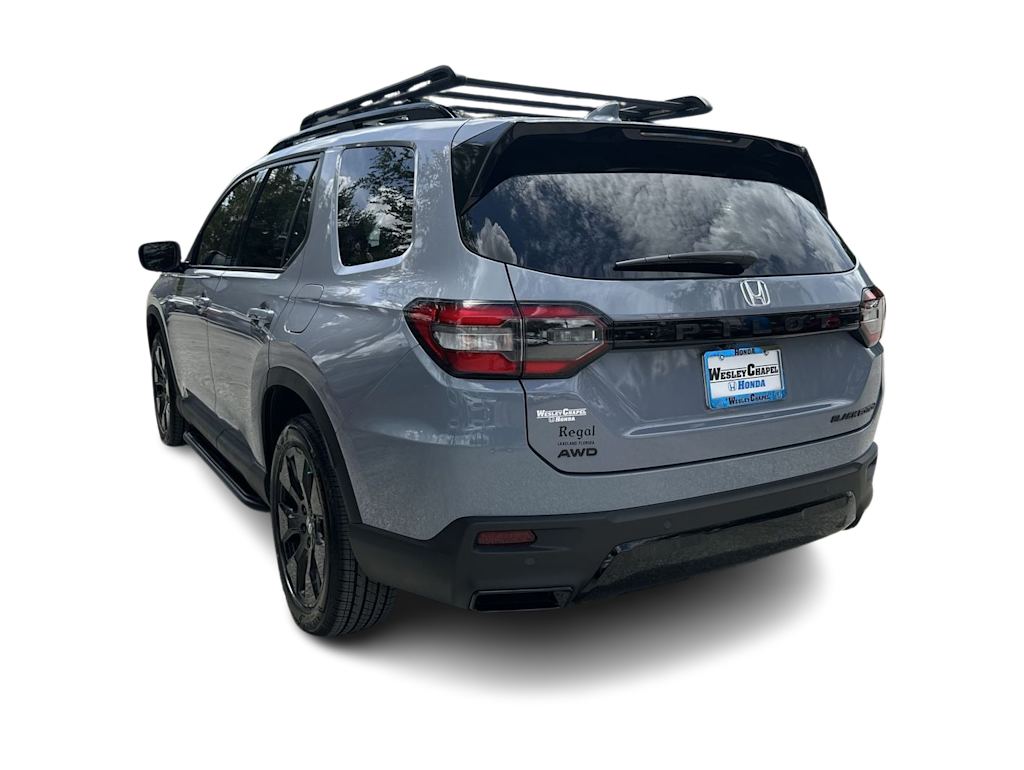 Thumbnail: 2026 Honda Pilot - 4