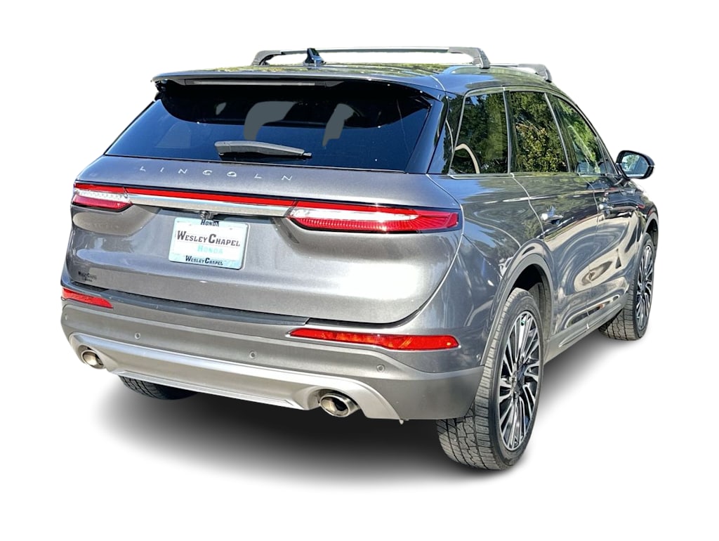 Thumbnail: 2021 Lincoln Corsair - 15