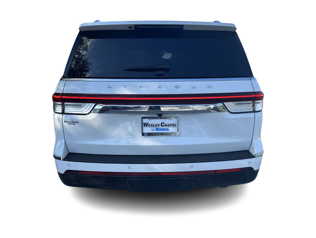 Thumbnail: 2024 Lincoln Navigator - 5