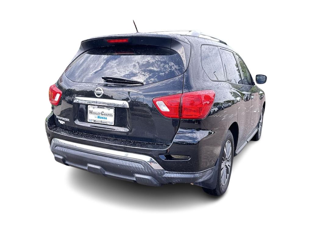 Thumbnail: 2018 Nissan Pathfinder - 15