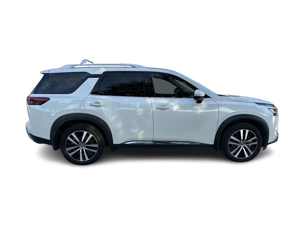 Thumbnail: 2024 Nissan Pathfinder - 17