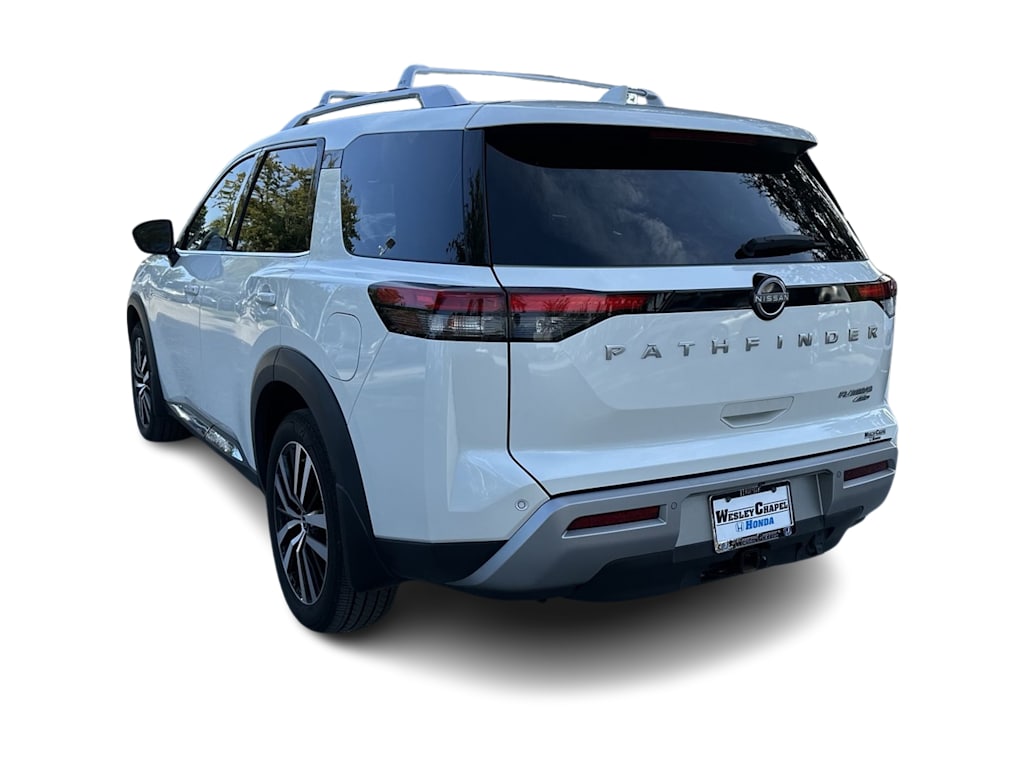 Thumbnail: 2024 Nissan Pathfinder - 4