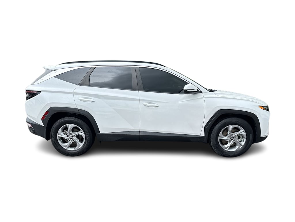 Thumbnail: 2022 Hyundai Tucson - 16