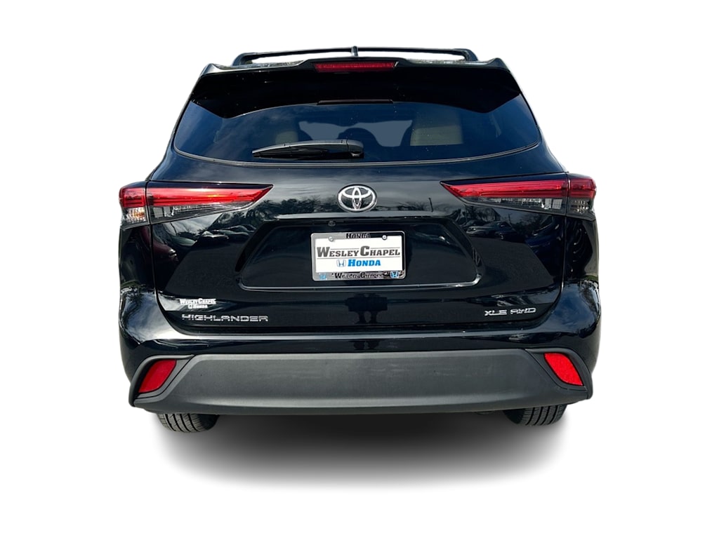 2021 Toyota Highlander XLE 4