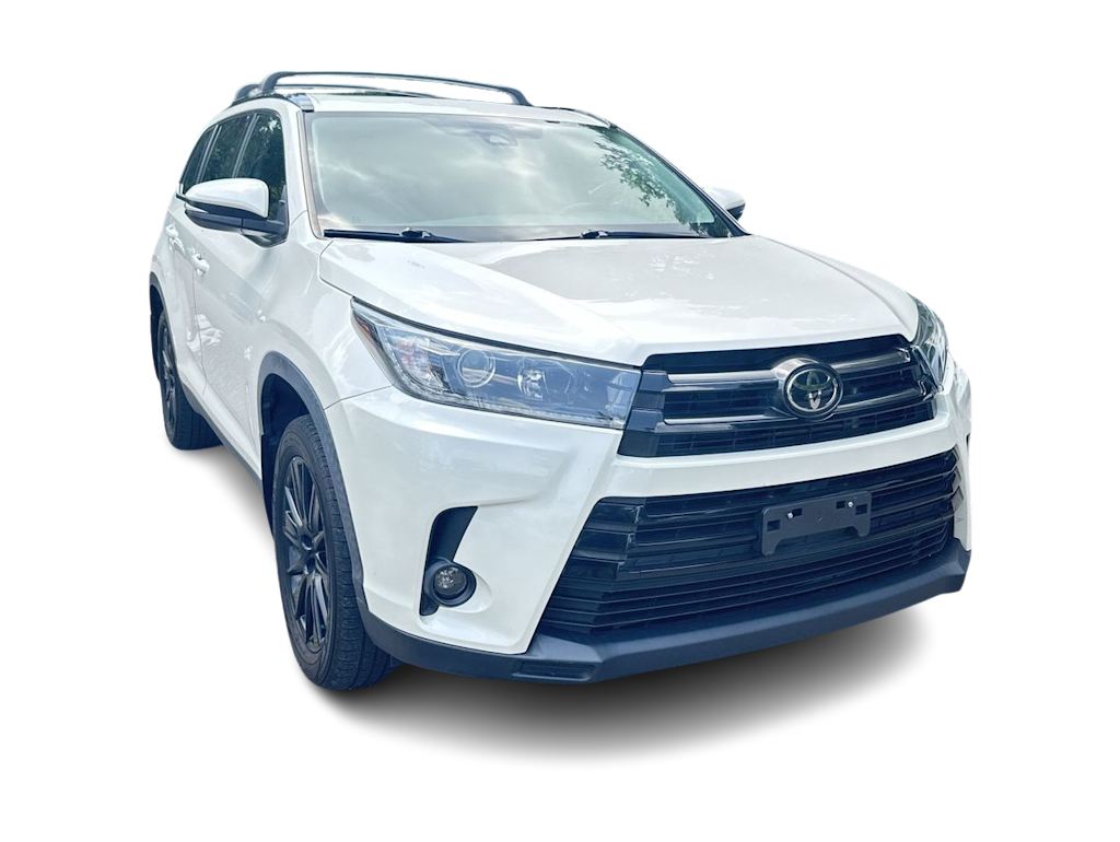 Thumbnail: 2019 Toyota Highlander - 19