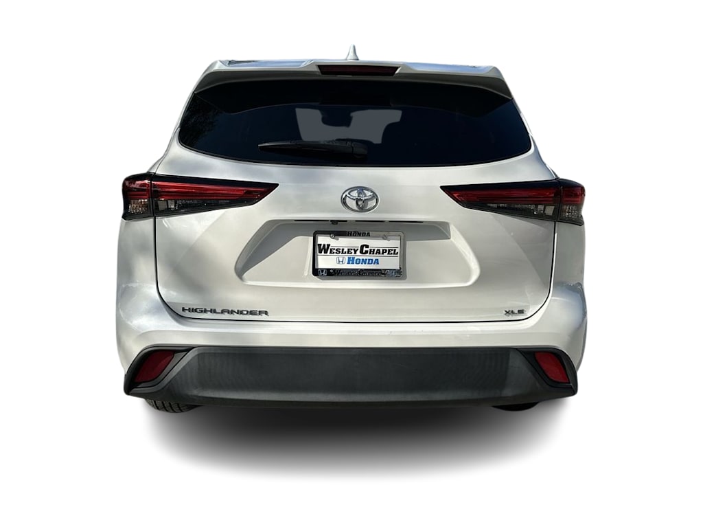 Thumbnail: 2023 Toyota Highlander - 5
