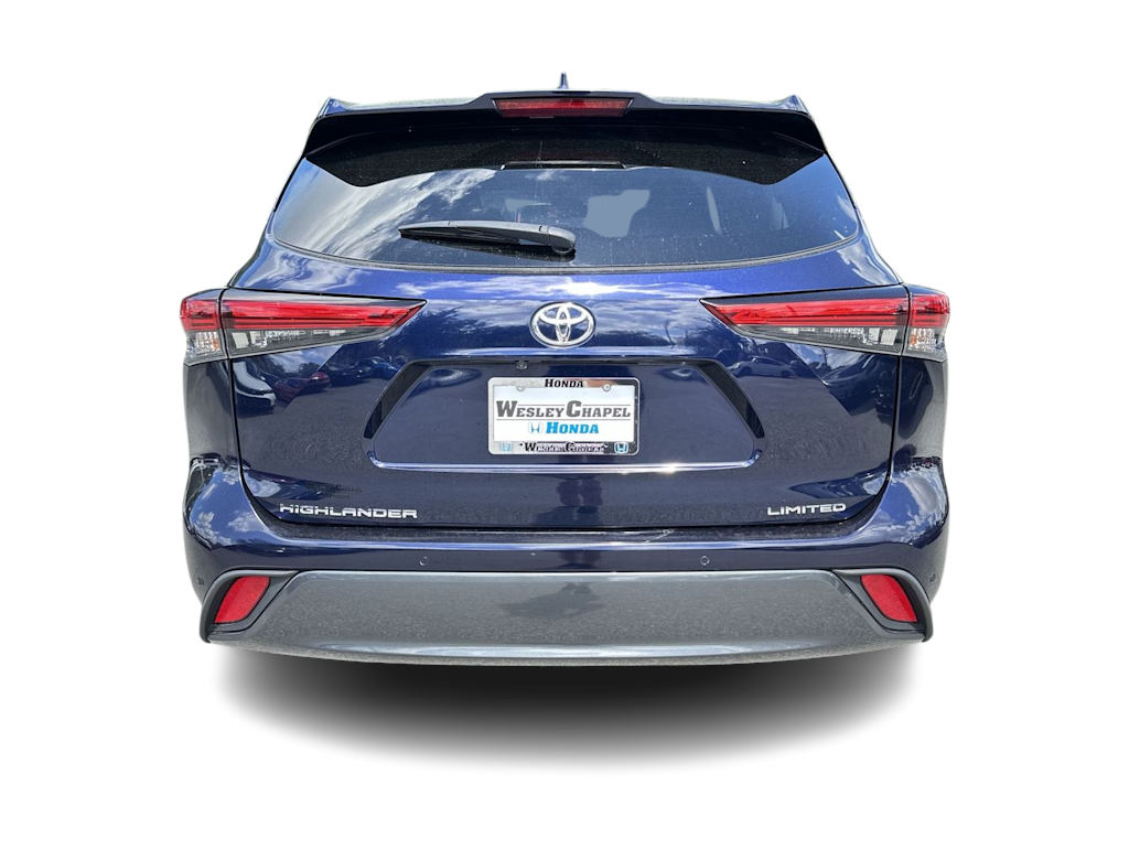 Thumbnail: 2022 Toyota Highlander - 5
