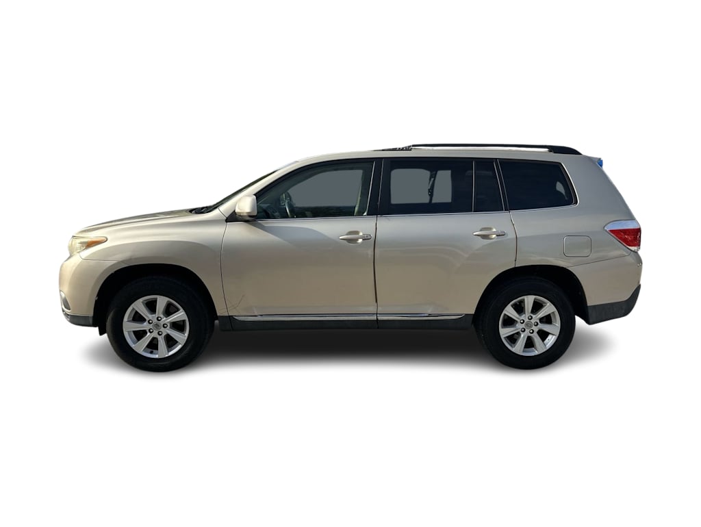 Thumbnail: 2011 Toyota Highlander - 3