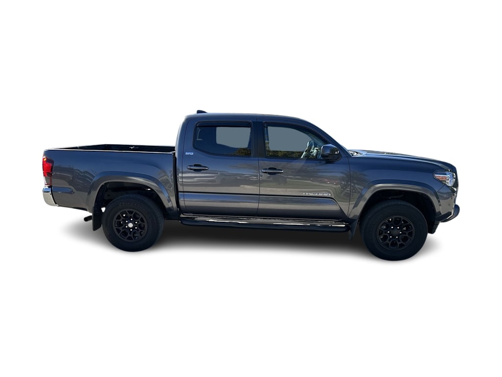 Thumbnail: 2021 Toyota Tacoma - 16