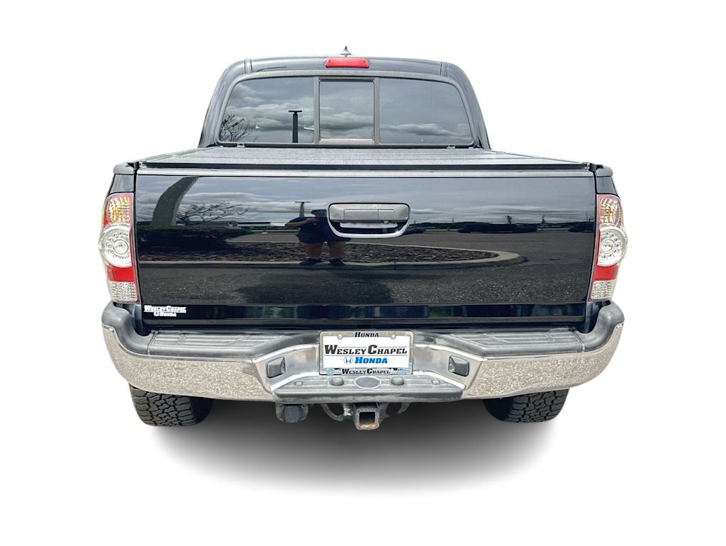 Thumbnail: 2015 Toyota Tacoma - 4