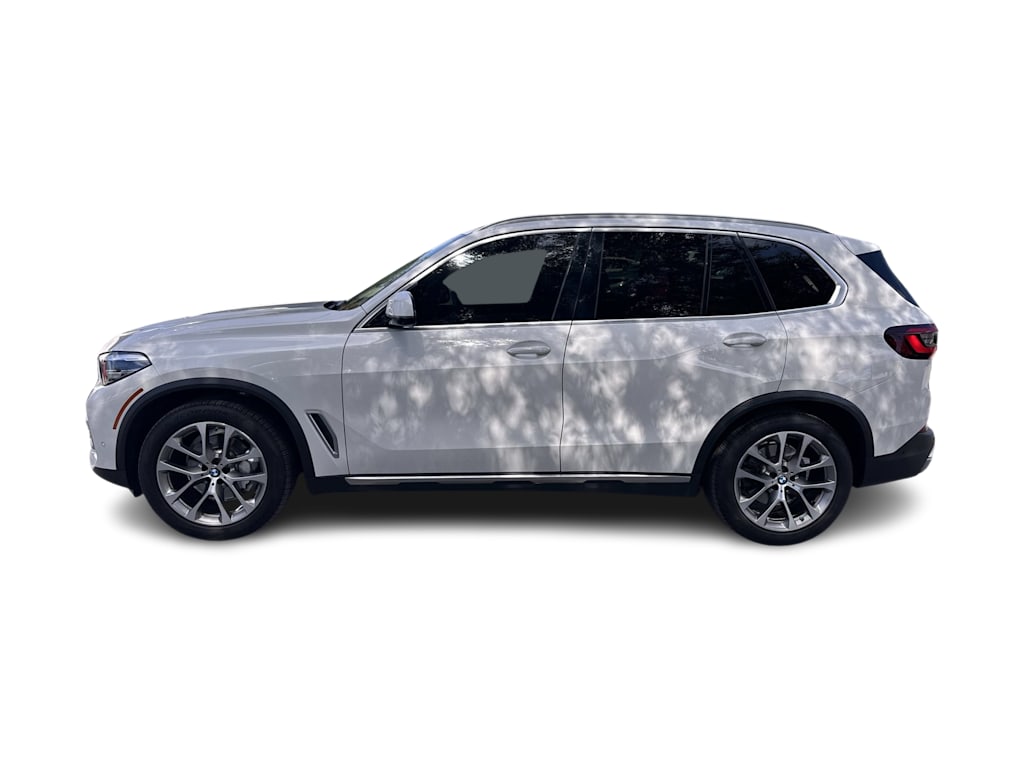 Thumbnail: 2021 BMW X5 - 3