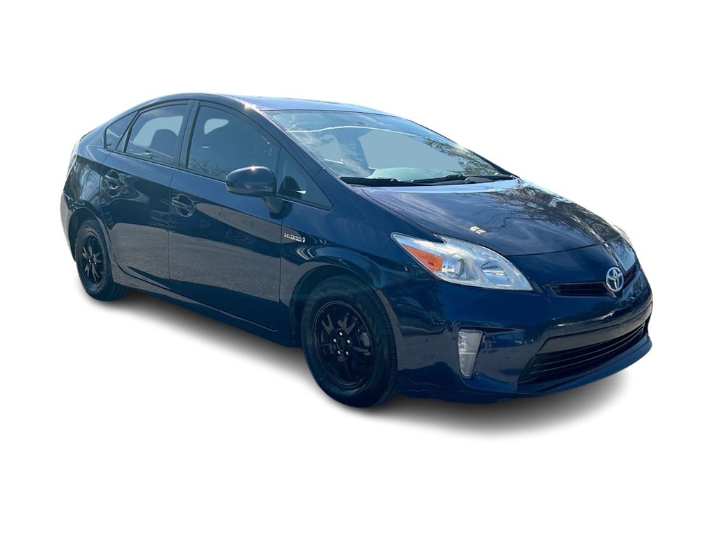 2014 Toyota Prius Two 17