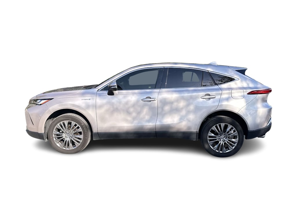 Thumbnail: 2021 Toyota Venza - 3