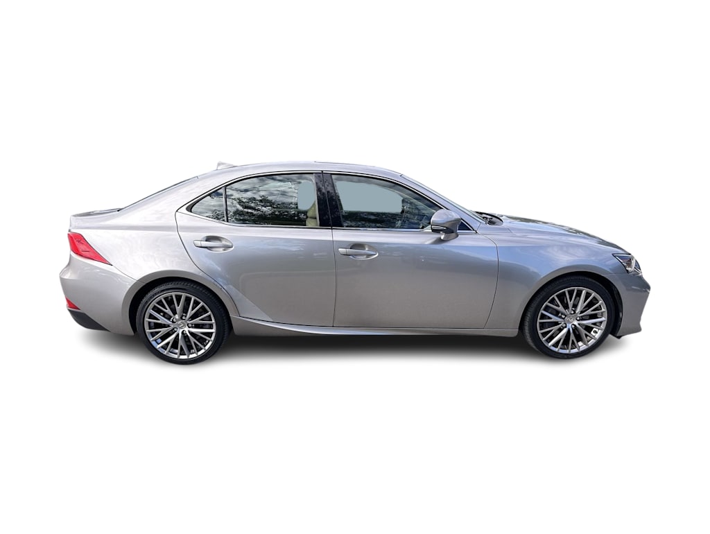Thumbnail: 2017 Lexus IS - 16