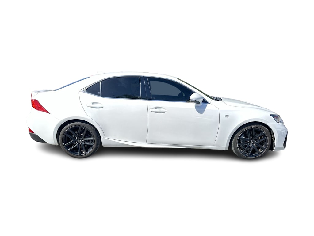 Thumbnail: 2018 Lexus IS - 15