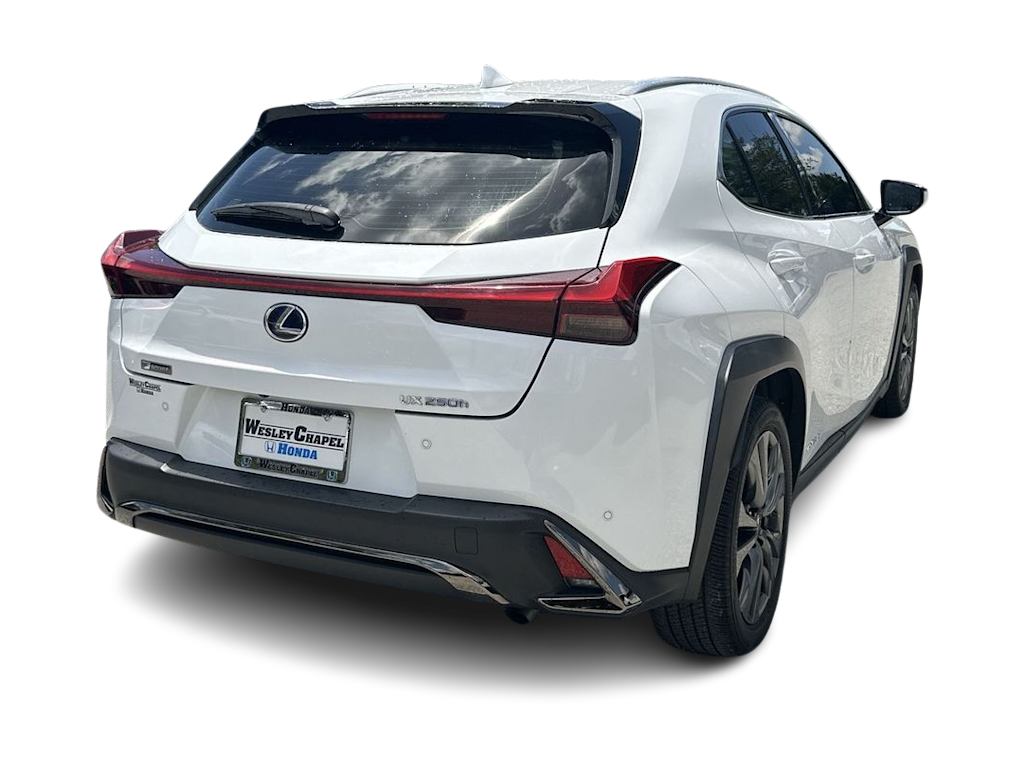 Thumbnail: 2019 Lexus UX - 16
