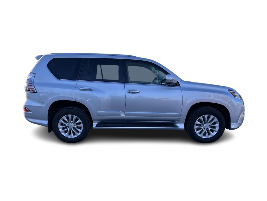 Thumbnail: 2015 Lexus GX - 16