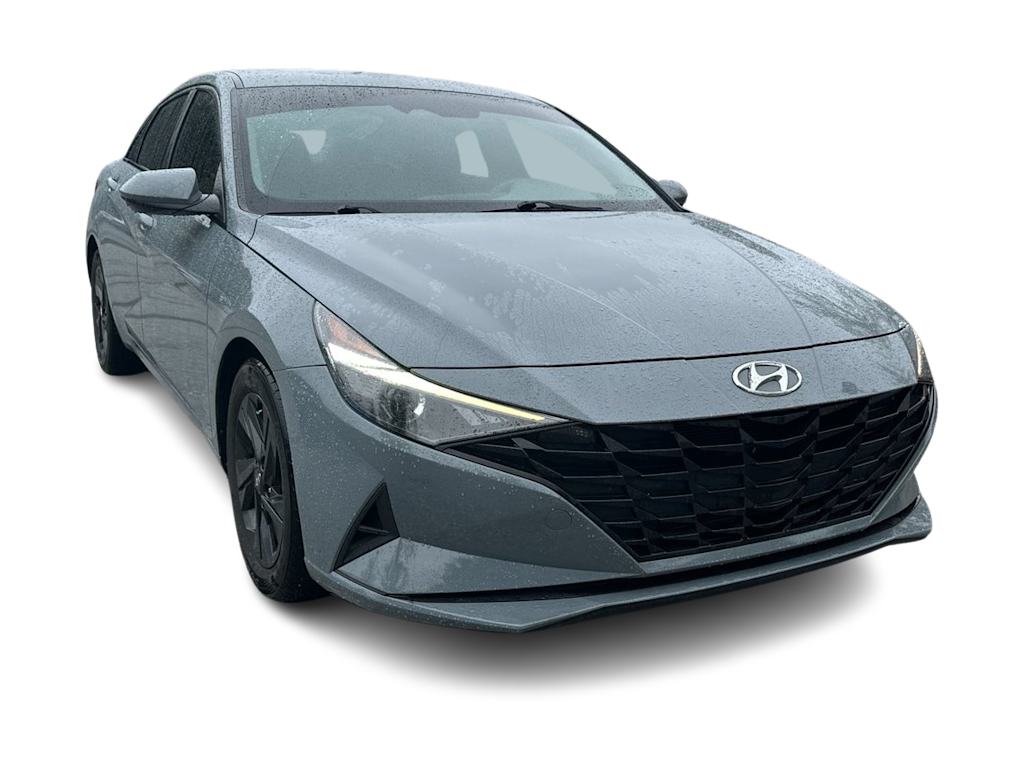 Thumbnail: 2023 Hyundai Elantra - 17