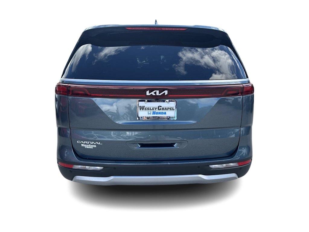 Thumbnail: 2024 Kia Carnival - 4