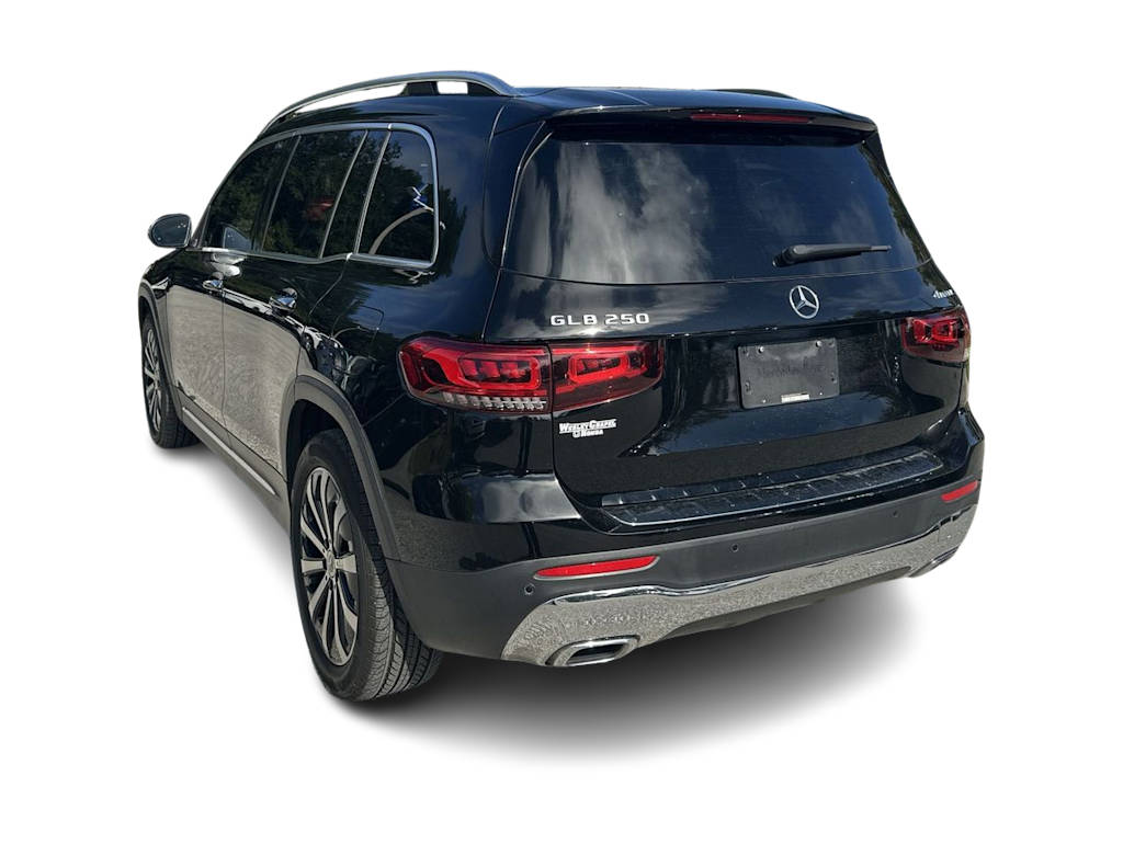 Thumbnail: 2022 Mercedes-Benz GLB - 4